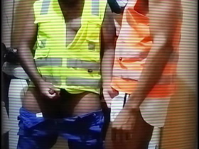 Brincando com o consolo no cu do trabalhador asian old men gay sex videos