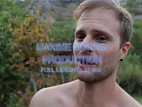 uncaring OUTDOOR SHOW GIANT TOYS FISTING & COCK SUCKING IN FRONT OF MEN uncaring videos sex asian