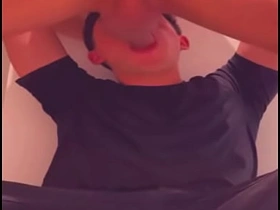 Joven atletico me atraganta en los baños del centro comercial rico cruising adult asian merry sex videos
