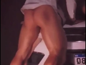 Hacemos cruising fuera de la casa de mi vecino asian urchin boy romantic gay mating videos