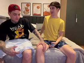 Fodendo um amigo meu que venho me visitar hot asian gay coitus videos latest