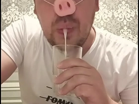 This Russian gay has a addiction: he loves the taste of unused cum in his mouth! sex videos gay asian sites