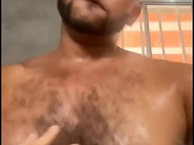 Quando o passivo toma a iniciativa de gravar eu gamo asian neighbour gay sex videos