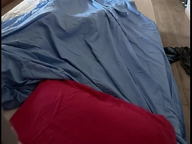 Si masturba sotto le lenzuola velocemente e intensamente e viene - orgasmo reale asian gay lovemaking videos first time