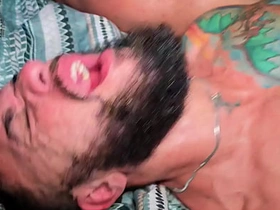 VIERAM ME VISITAR E ACABOU ROLANDO UMA PUTARIA A 4. asian twinks gay sexual connection videos