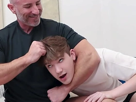 Stepdad Catches My Boner During The Game & Shows Me A Rank Man's Cock hot gay sex videos asian outdoor new