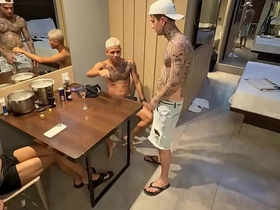 Fodendo gostoso meu parceiro e o amigo dele asian gay sex videos xhamster