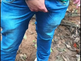 FUDENDO COM UM ESTRANHO NO MATO asian teen old egg gay sex videos