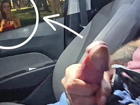 Masturbaçao arriscada em público para ruiva no ponto de ônibus! asian misapplied happy-go-lucky sex videos