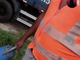 ESPERANDO CARREGAR O CAMINHAO E BATENDO UMA asian gay sexual intercourse videos xhamster