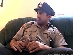 Vinnie Gives Candid Cop Zack A Blowjob asian gay recently added sex videos